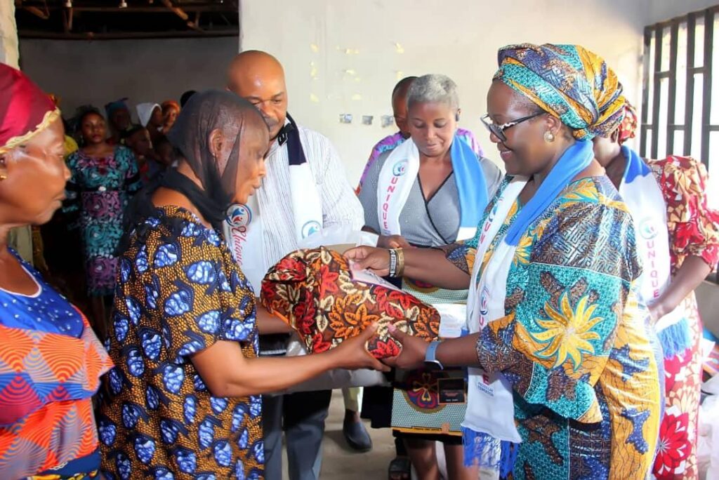 Christmas: Unique Precious Care Foundation Gives Hope To Children