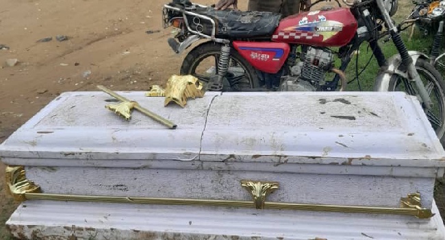Police Arrest Two Over Alleged Exhumation Of Corpse, Casket Theft In Akwa Ibom